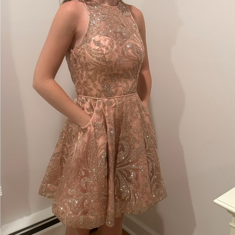 Prom - Picture 1 of 3